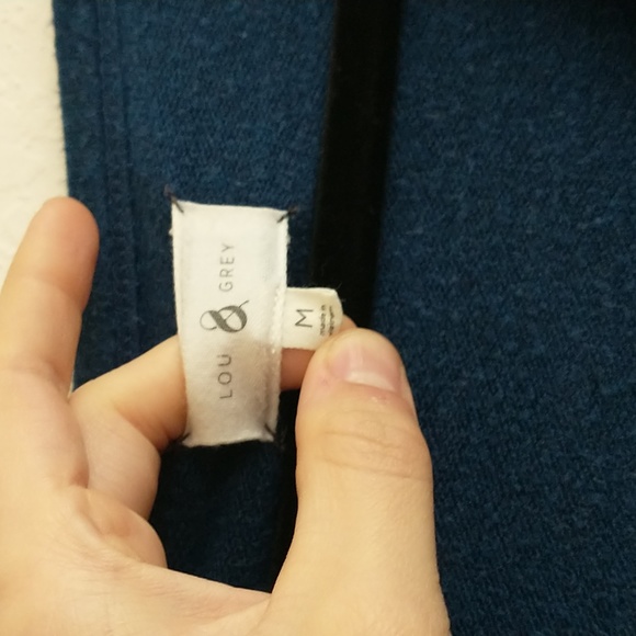 Lou & Grey Ultra Soft Blue Tunic Sweater Size M - Picture 4 of 7